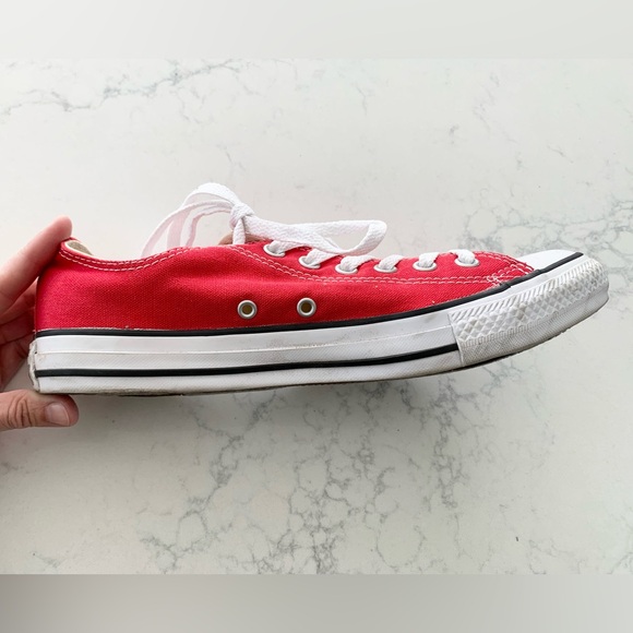 Red Converse Low Top Sneakers Unisex Men’s 9 / Women’s 11 - Picture 5 of 11